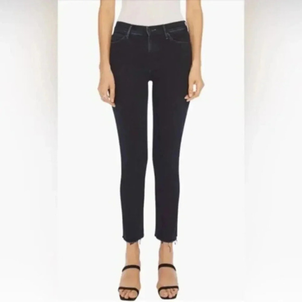 MOTHER The midrise dazzler ankle fray holding hands jeans size 27 B499